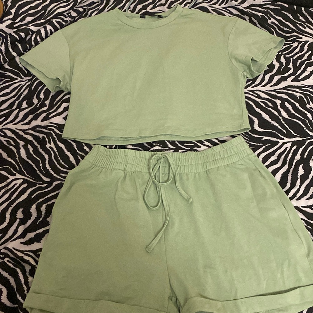 Two piece lounge set
